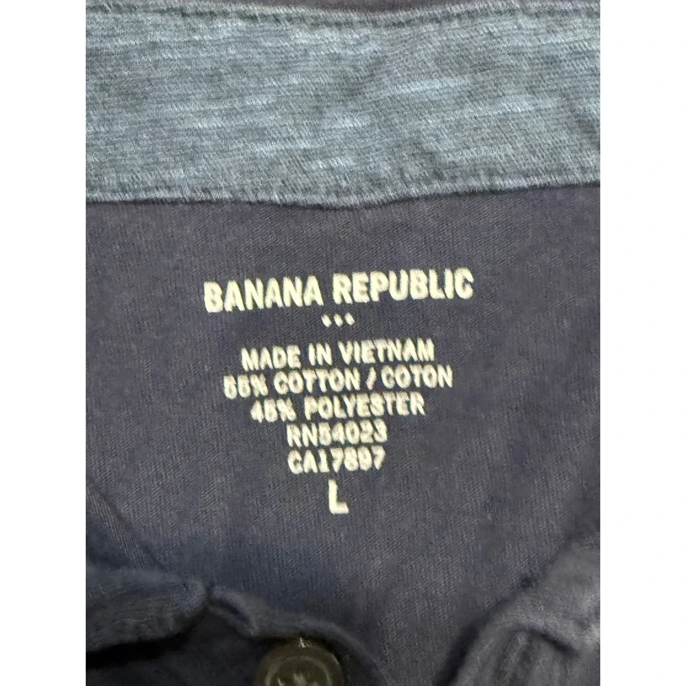 Banana Republic Shirt Men's Size Large Short Sleeve Shirt 3/4 Button Blue